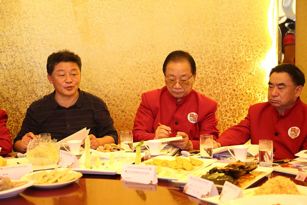 �󽳴��д�ʦ������