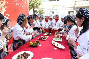 ��ʦ����������һ�����ˣ�����������ζ