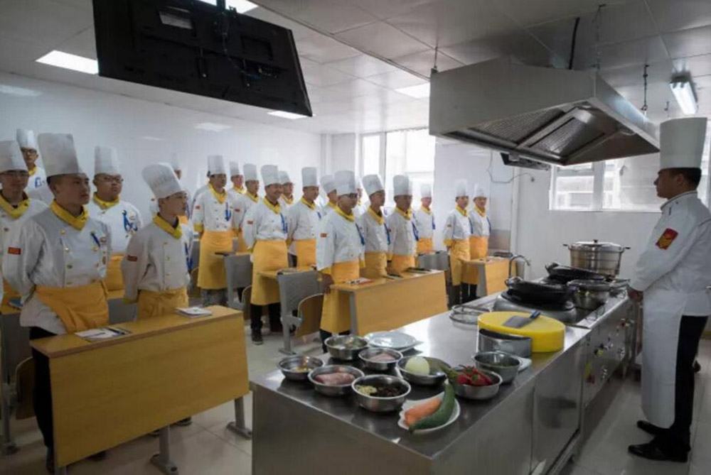  �¶�����⿣�����������ߡ��������ְҵ����Ʒ�ơ�