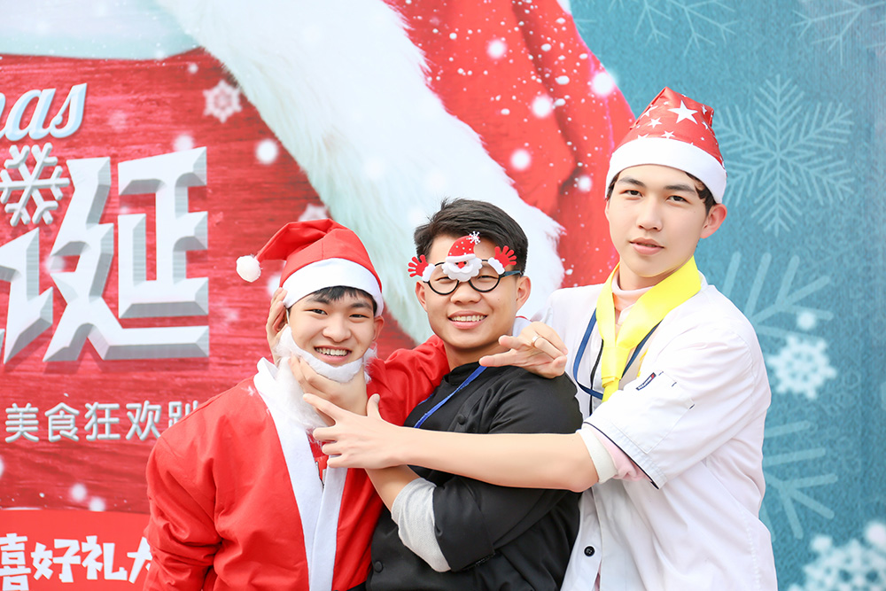 �ͷ�ʥ�� ���ֹ���