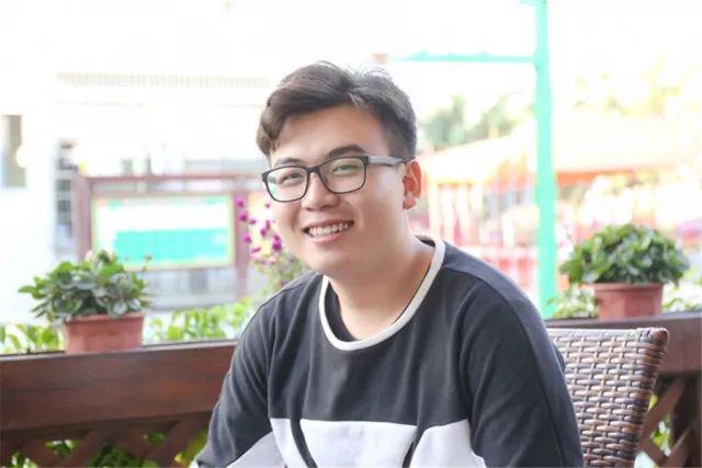 �����¶������ѧУ