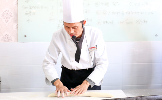 �����ʦ���ϼӰ�