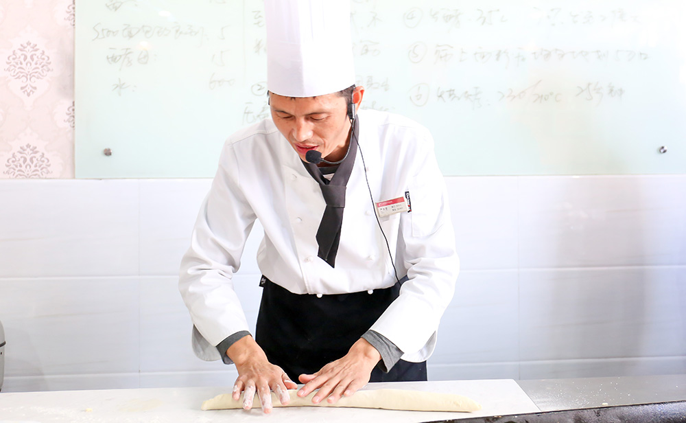 �����ʦ���ϼӰ�