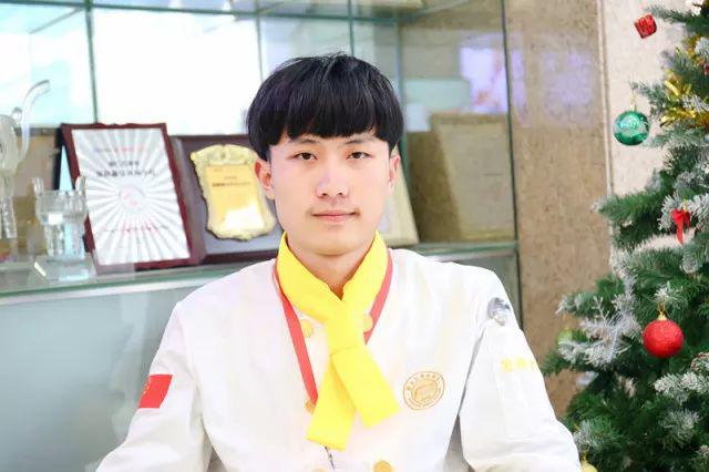 �����¶������ѧУ