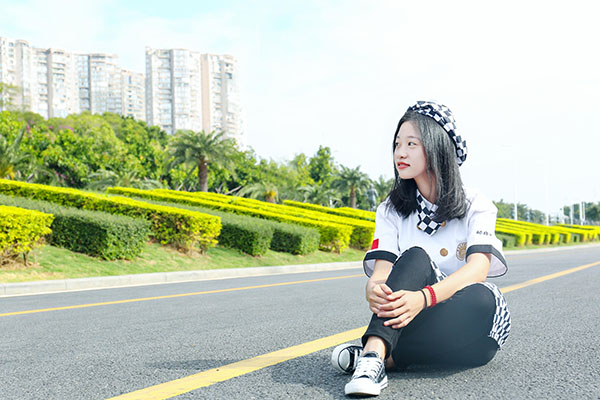 �����¶������ѧУ