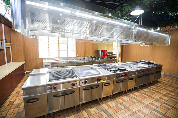 �����¶������ѧУ