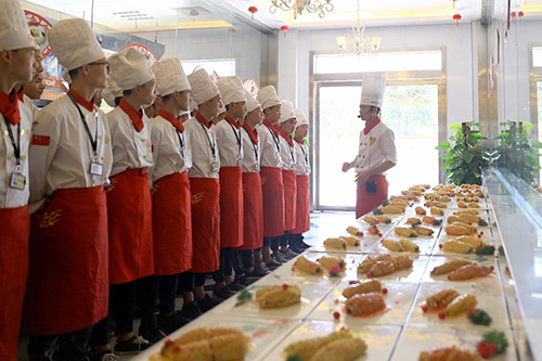 �����¶������ѧУ