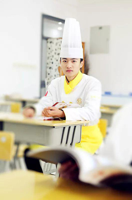 �����¶������ѧУ