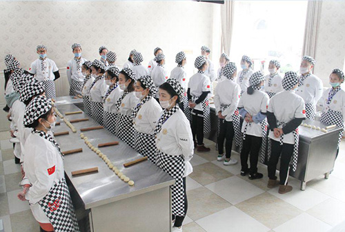 �����¶������ѧУ