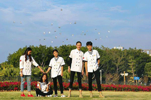 ���������õ��ഺ