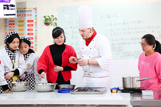 ���������ʦ��У�ڿ�