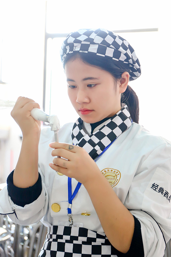 �����¶������ѧУ