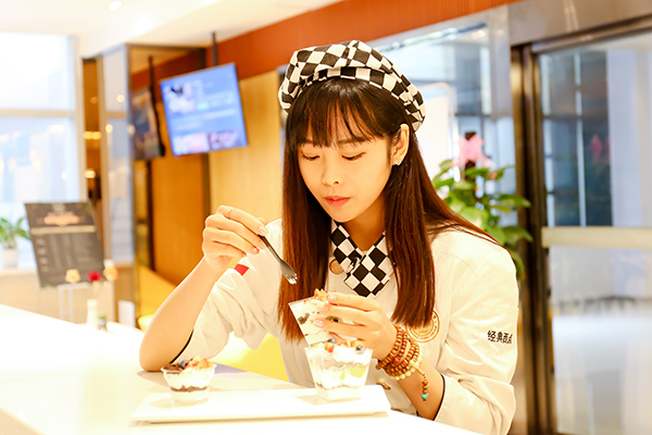 �����¶������ѧУ