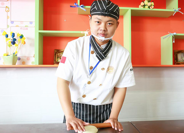 �����¶������ѧУ