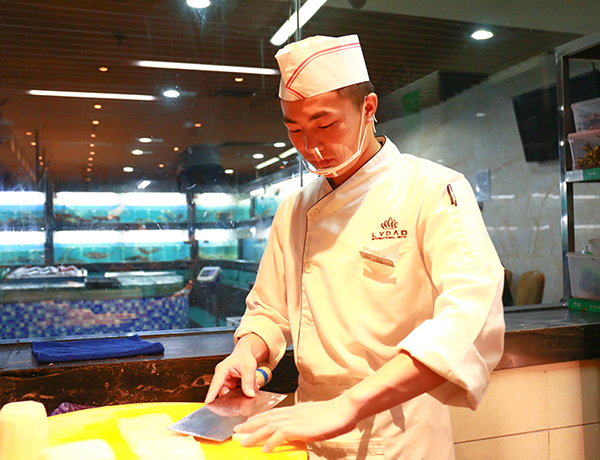 �����¶������ѧУ