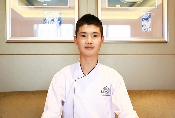 �����¶������ѧУ