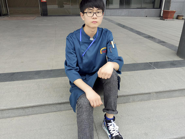 �����¶������ѧУ