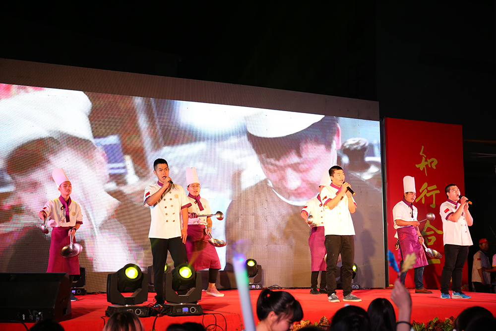 ���趯�ഺ ��������һ�Ͷ�����������