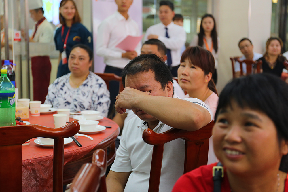 �ж�ͼ������ĸ�׽ڼҳ������