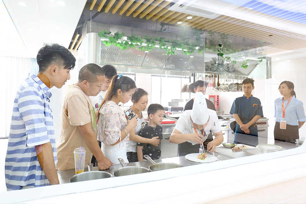 ����520 �����¶���������ѧ֮��