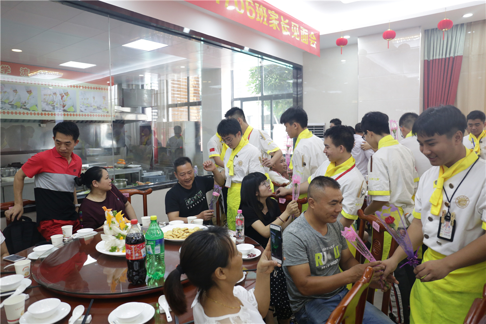 5��25�ս�����1706��ҳ������