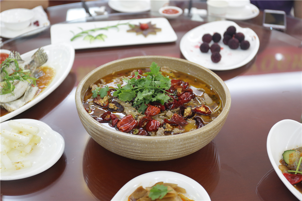 5��25�ս�����1706��ҳ������