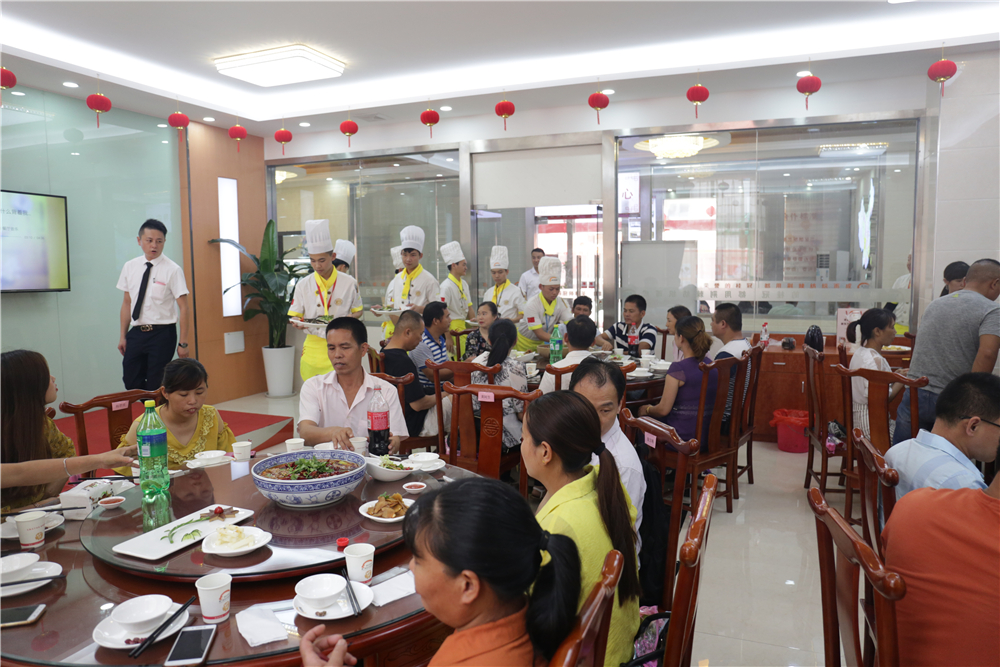 5��25�ս�����1706��ҳ������