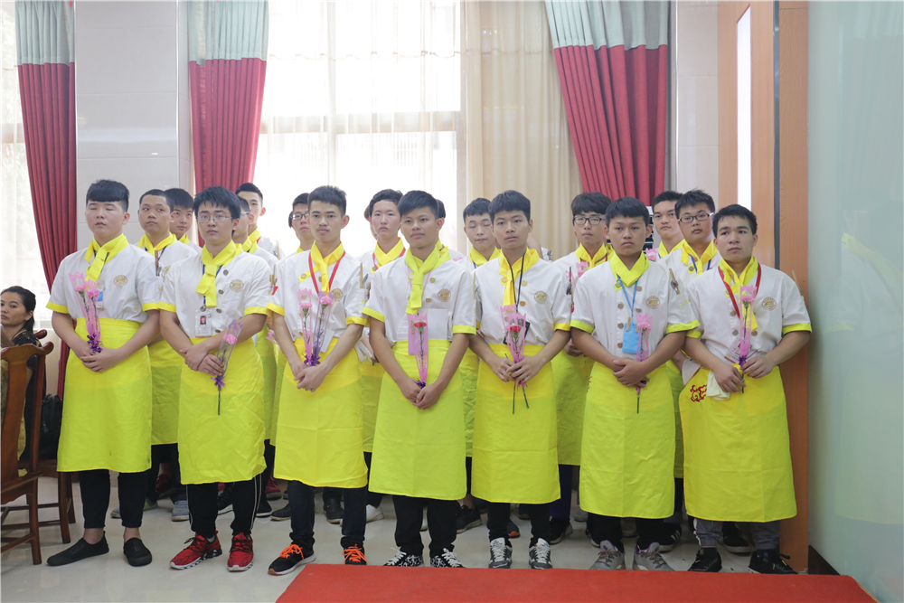 5��25�ս�����1706��ҳ������