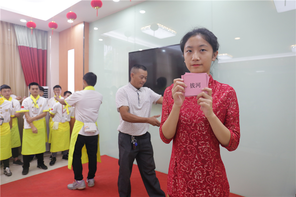 5��25�ս�����1706��ҳ������