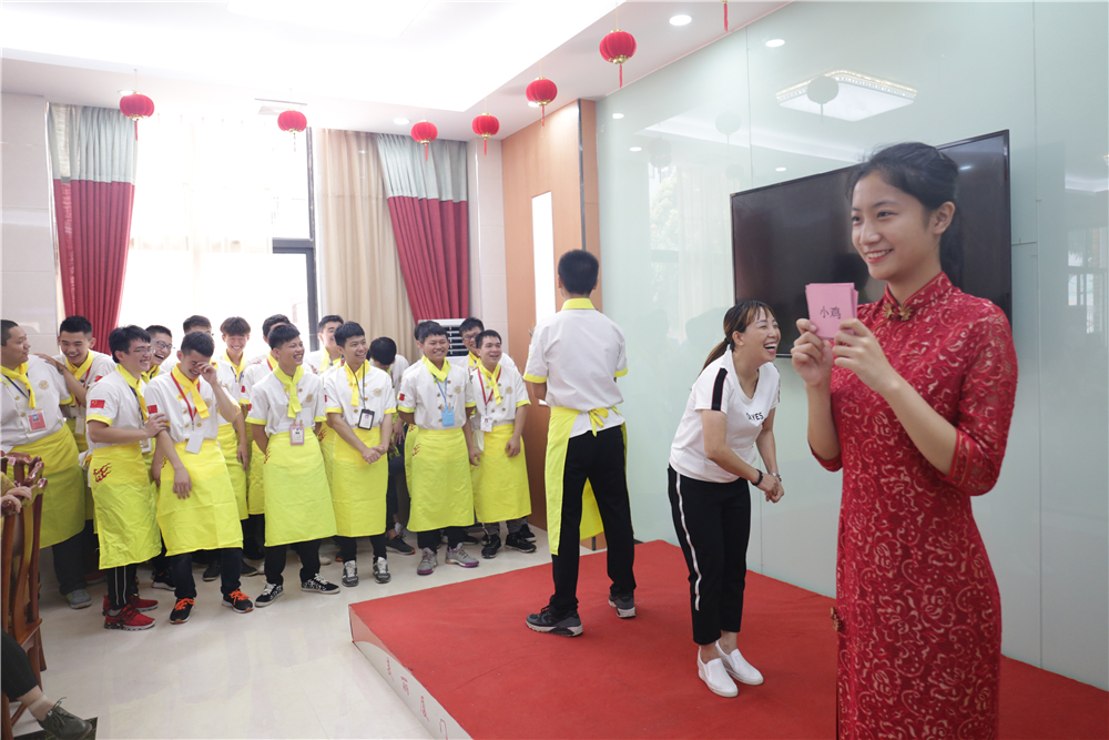 5��25�ս�����1706��ҳ������