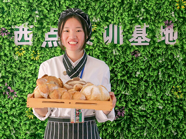 �����¶������ѧУ