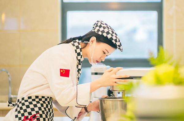 �����¶������ѧУ