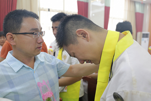 �����¶������ѧУ