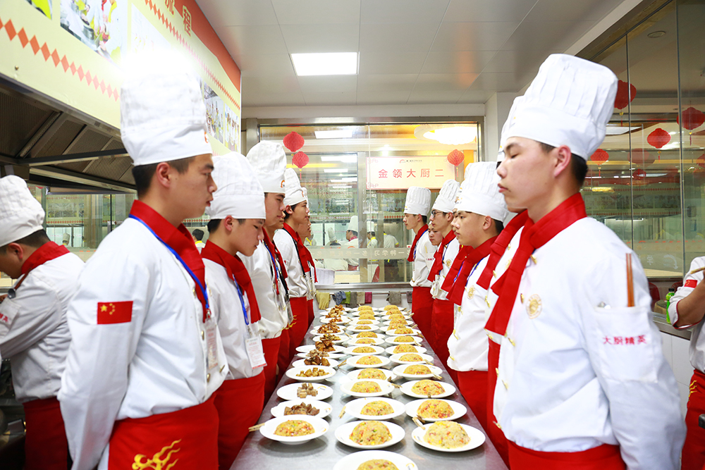 �Ҹ�ζ��30�ꡪ��ѧ�����÷��