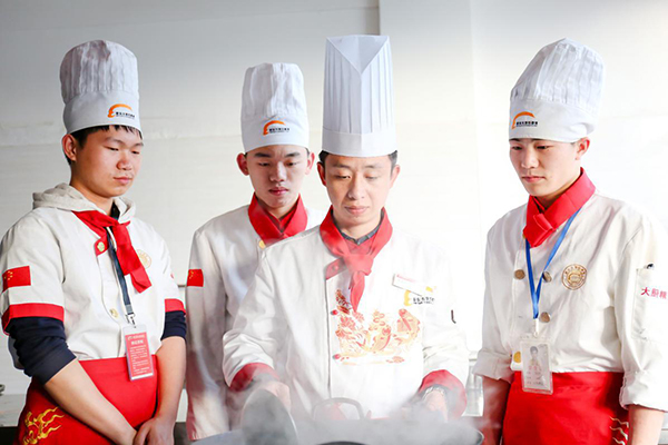 �����¶������ѧУ