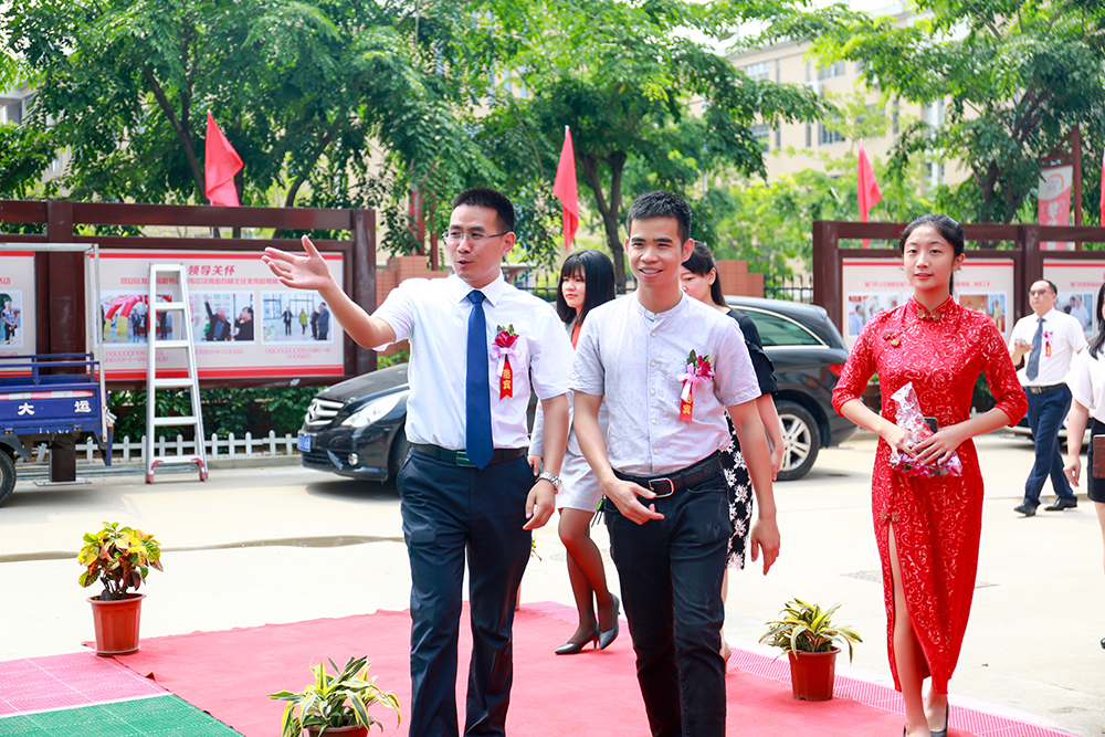 У��Я�֣���Ӯδ������У�����ǩԼ��ʽ�߶���࿪�����