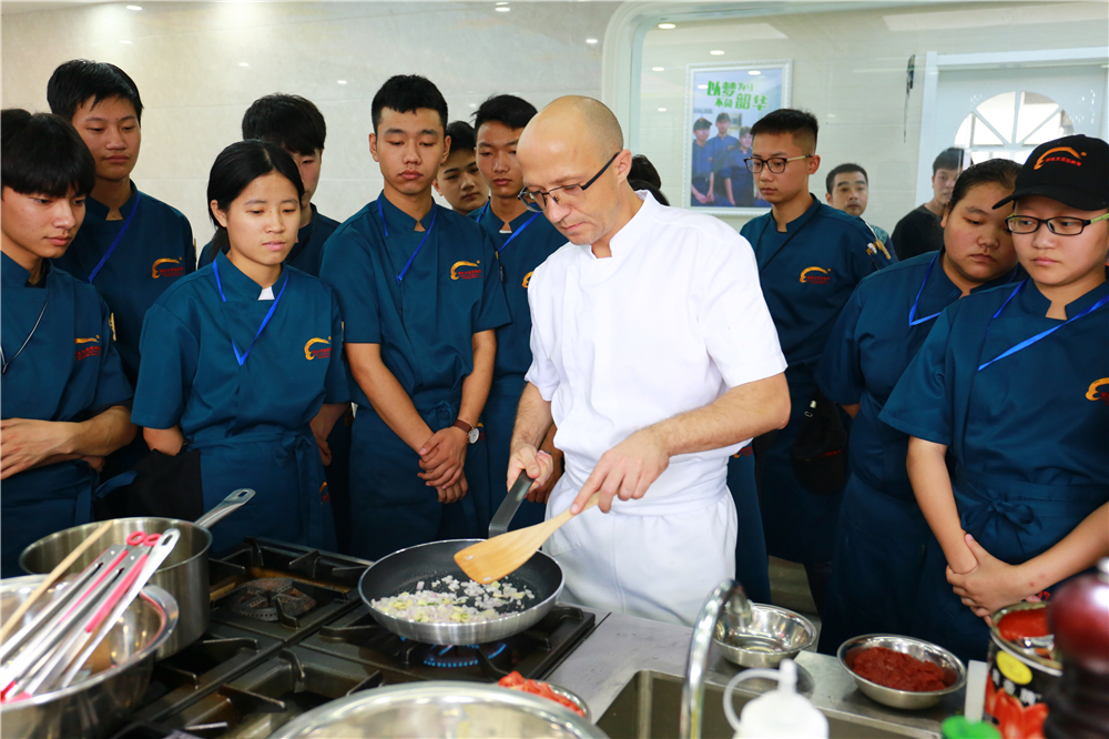 �����ܳ�������