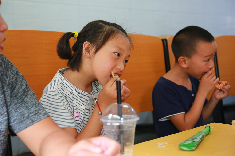 ������ѧ�ڶ��ڡ��������塱ʳ��¬��ʦ�����