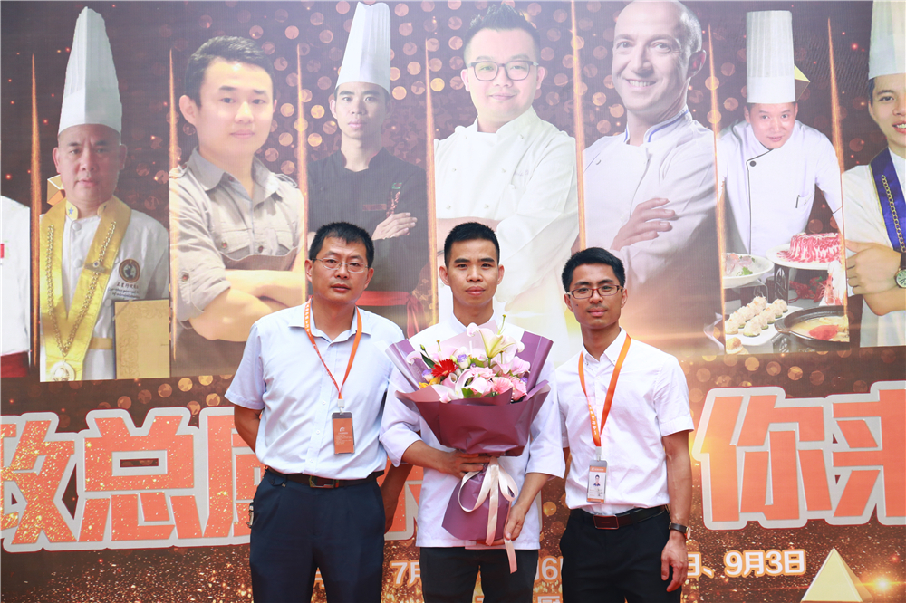 7.11��ʦ��У԰