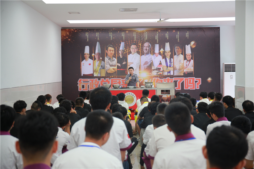 7.11��ʦ��У԰