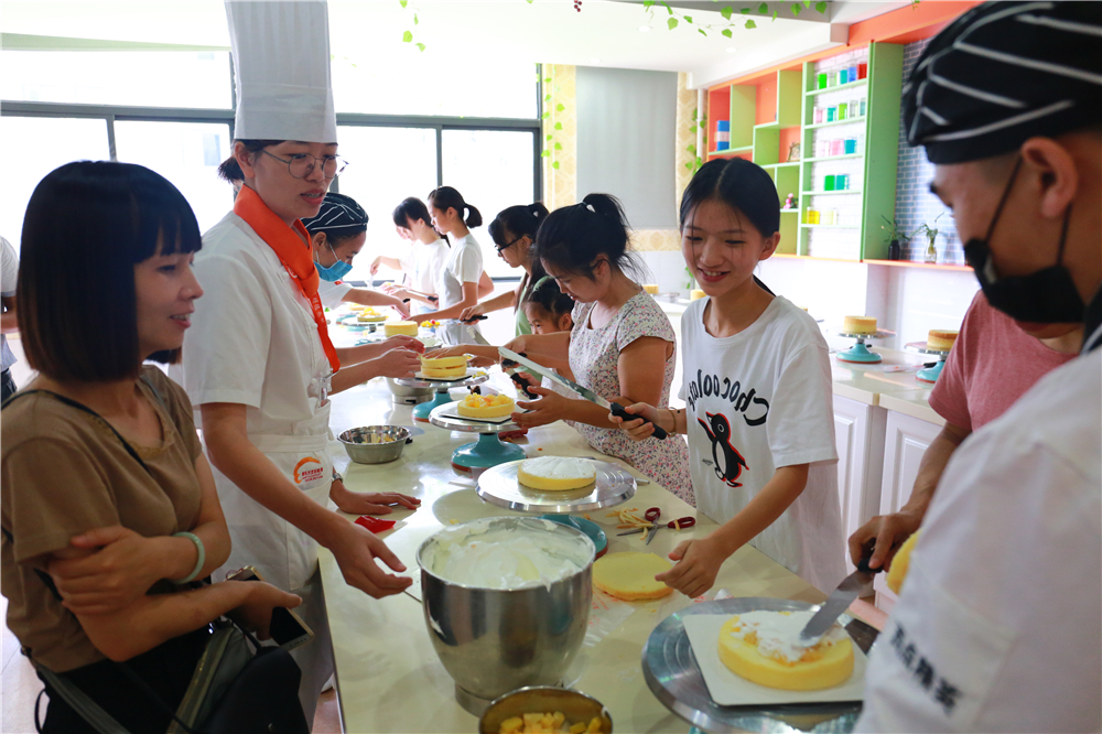 �Ҹ�ζ��30�꣬������ѧ�����ڡ��������diy