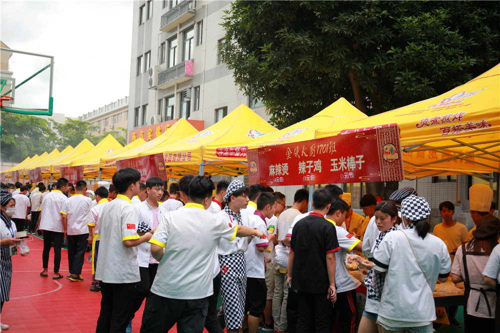 �¶���30����У����ʳ�񻶽�