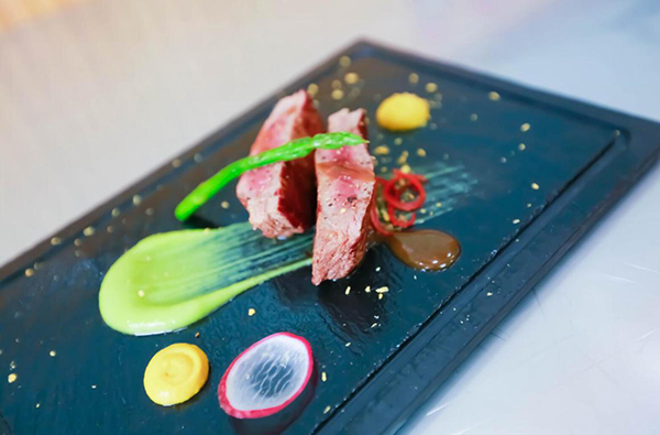 �����¶������ѧУ