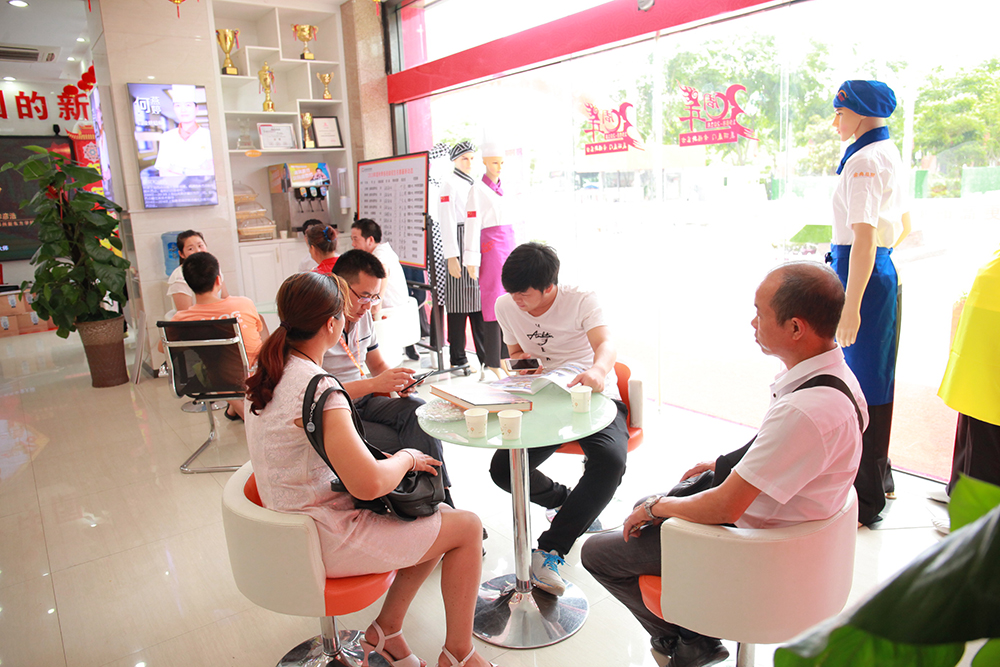 �Ҹ�ζ��30�ꡪ���������е���ѯ����