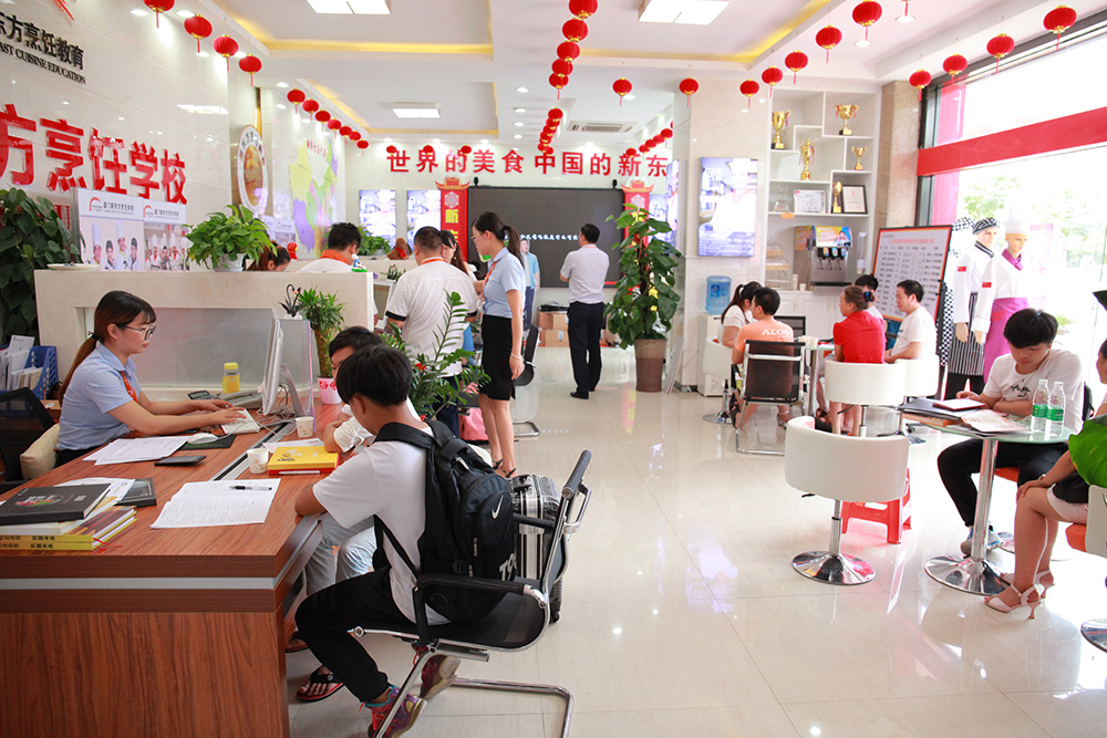 �Ҹ�ζ��30�ꡪ���������е���ѯ����