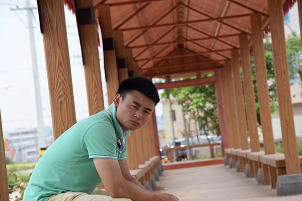 �����¶������ѧУ