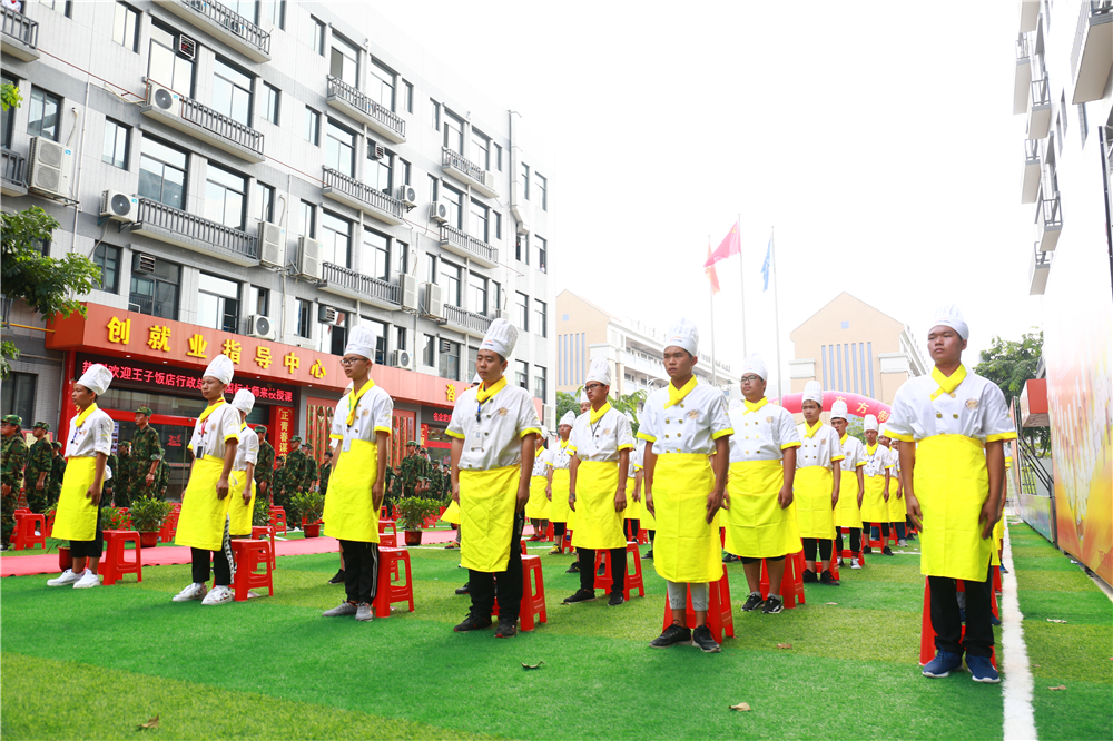 �����ഺ ������ح�＾���������������ѵ��ѵ��Ա��ʽ