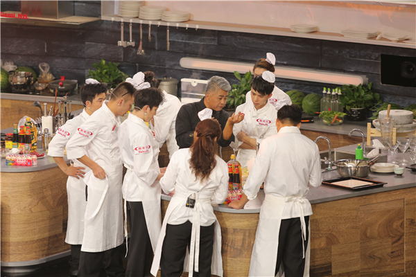 �����¶������ѧУ