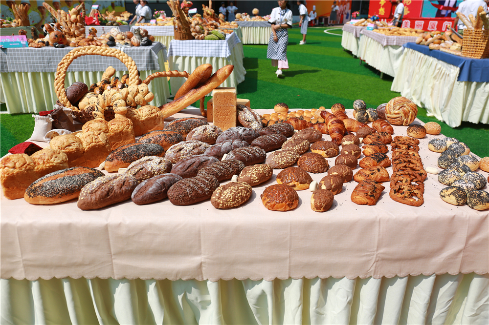 �����¶������ѧУ�決����