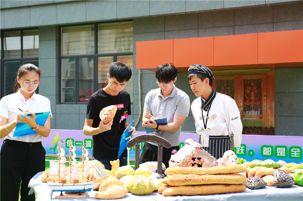 �����¶������ѧУ�決����